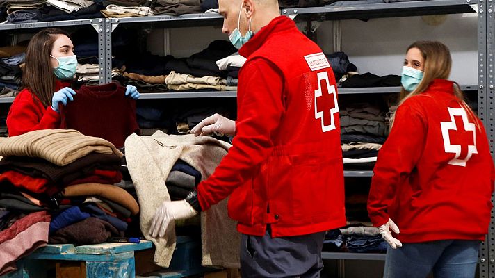 Telediario 1 - Cruz Roja ofrece atención psicosocial a enfermos de coronavirus y familiares en Segovia y Soria