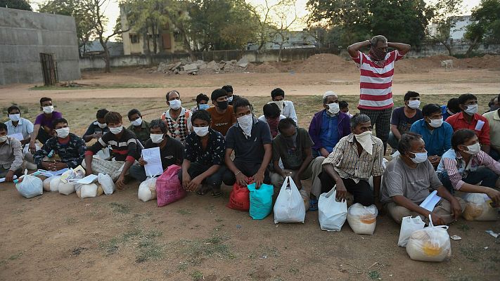 Telediario 1 - El confinamiento en la India provoca un efecto negativo