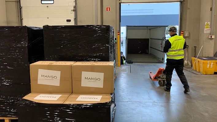 España Directo - Recorrido del material sanitario hasta los hospitales