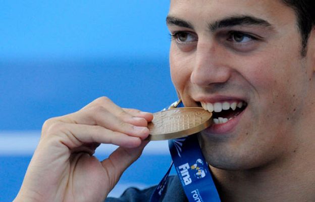  - Muñoz, bronce en los 100 mariposa