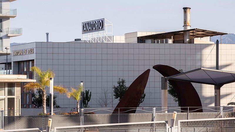 Vídeo: España registra 809 muertos en las últimas 24 horas, la menor cifra de toda la semana