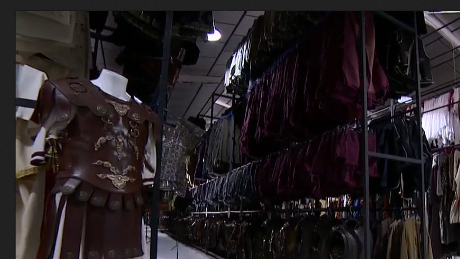 Vestuario de cine para combatir la pandemia | Ver