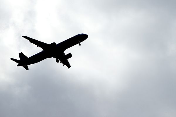 España Directo - Puente aéreo sanitario entre Shanghai y Madrid