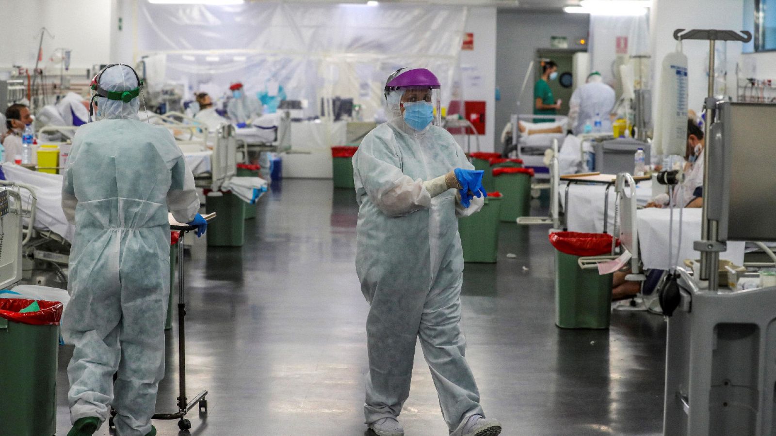 España reduce a 605 el número diario de muertos, la cifra más baja desde el 24 de marzo | Ver
