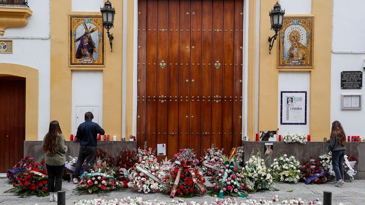 Telediario 1 - Ceremonias virtuales y hoteles vacíos marcan la Semana Santa en Sevilla