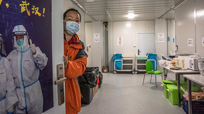 Telediario 1 - Así es el interior del hospital de campaña que se construyó en 10 días en Wuhan