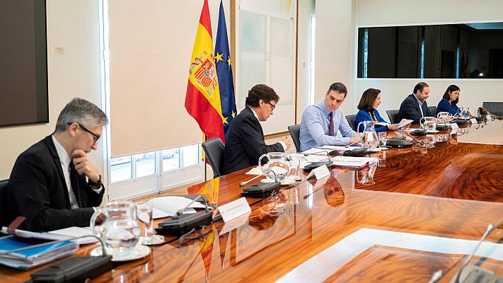 Telediario 1 - El Gobieno buscará apoyos para el ingreso mínimo vital