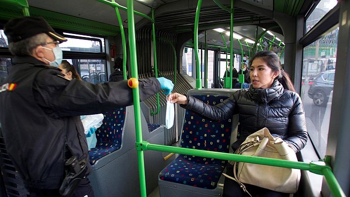 Especiales informativos - El Gobierno asegura que el reparto de mascarillas se ha llevado a cabo "sin incidencias"