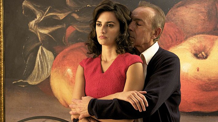 Telediario 1 - El cine de Pedro Almodóvar nos sirve para resumir estos días de confinamiento por el coronavirus