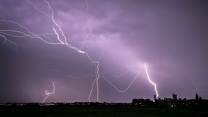 El tiempo - Lluvias en el suroeste y predominio de tiempo estable en el resto