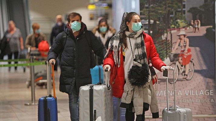 Especiales informativos - 23.000 españoles ya han retornado desde el extranjero