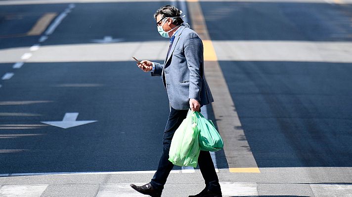 Telediario 1 - España ya trabaja en una aplicación para rastrear el contagio de coronavirus