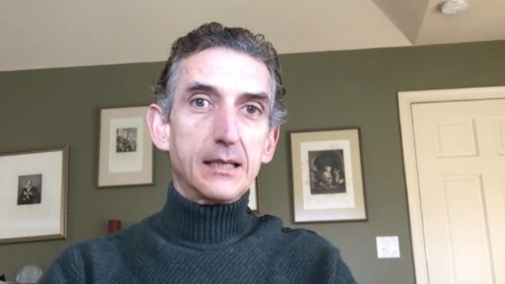 Telediario 1 - Gian María Milesi-Ferreti, subdirector del departamento de estudios del FMI: "Se prevé que España crecerá menos debido a su gran dependencia económica que tiene del turismo"