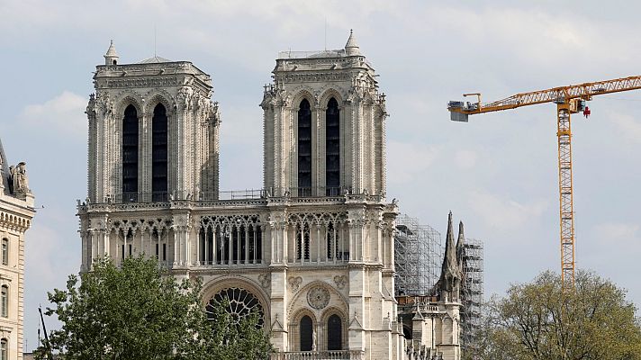 Telediario 1 - La reconstrucción de Notre Dame, sin fecha un año después