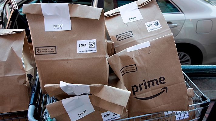 Telediario 1 - Amazon suspende su actividad en Francia hasta el 20 de abril