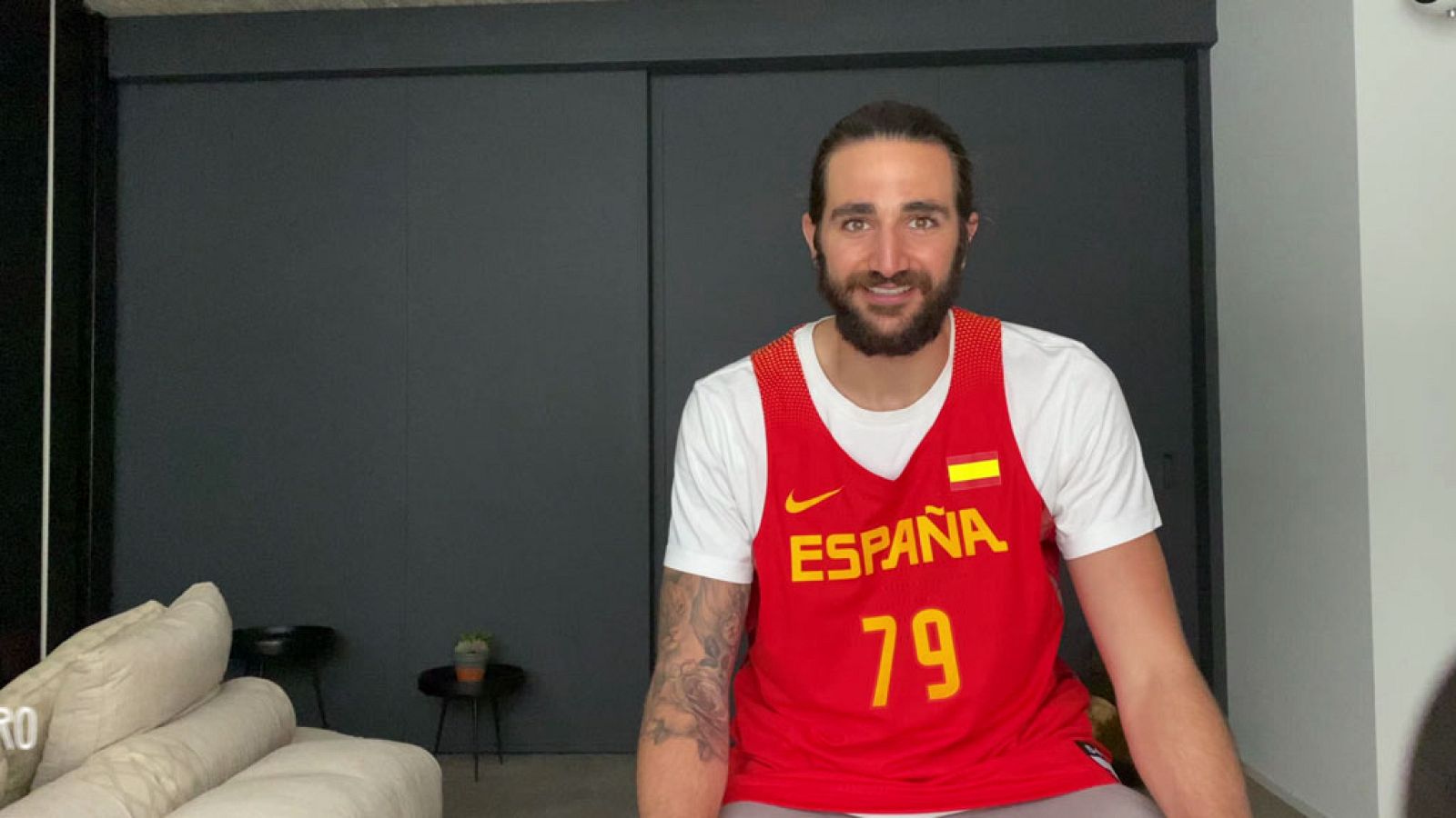 EDUCACIÓN FÍSICA - ¡Nos movemos! con Ricky Rubio, baloncesto - EduClan 6 a 8 años | Ver