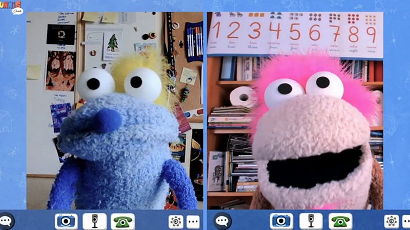 Agus y Lui, retos en casa - Prismáticos con rollos de papel higiénico - RTVE.es - Agus & Lui: Churros y Crafts | Ver