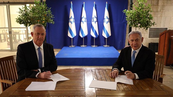 Telediario 1 - Netanyahu sella una coalición con Gantz y se rotarán en el gobierno de Israel