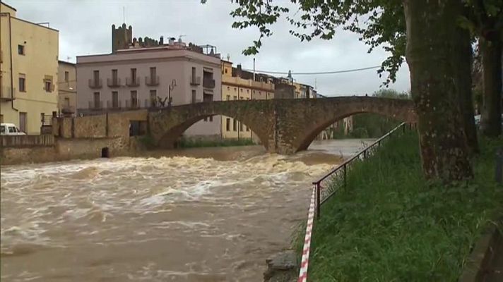 Vespre 24 - Vespre 24 . 21/04/2020