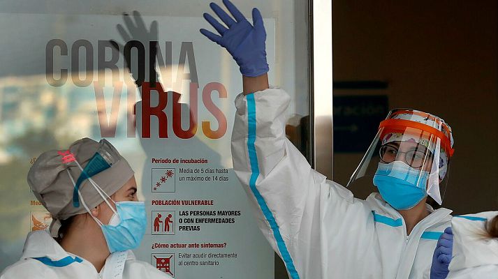 Especial Coronavirus - Sanitarios exigen saber más de las mascarillas defectuosas