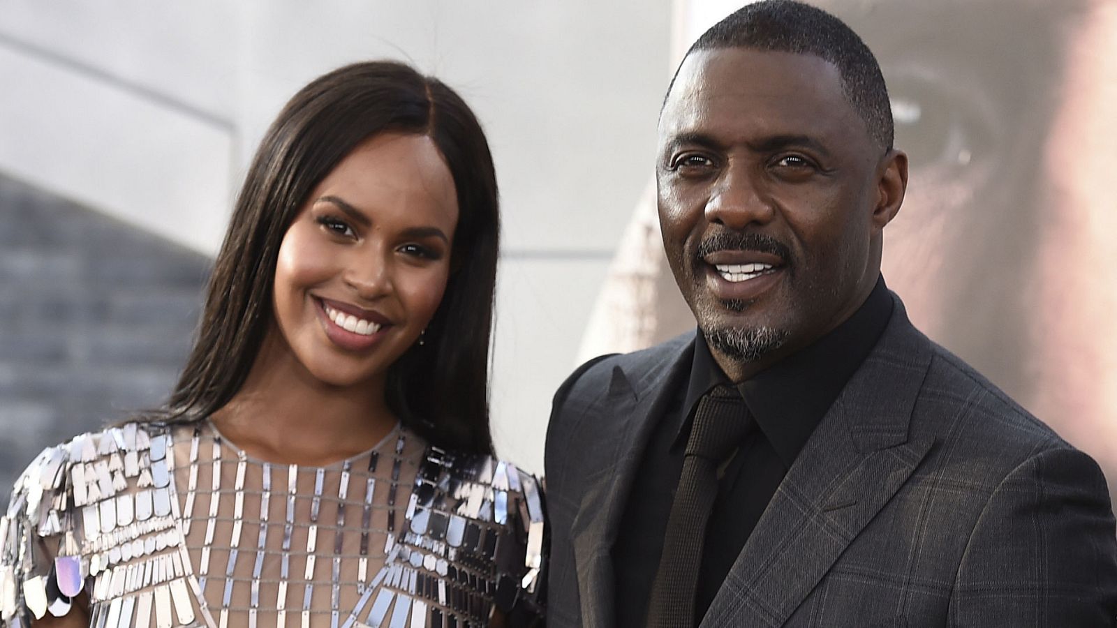 Famosos con coronavirus | Idris Elba y su mujer | Ver