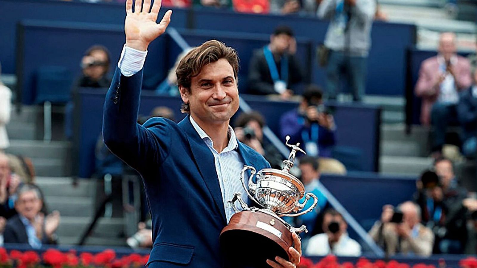 Ferrer: "Me hacía mucha ilusión estrenarme como director del Godó" - RTVE.es | Ver