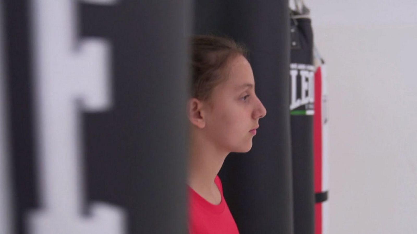 Alexandra afronta sus miedos - Novedades Clan | Ver