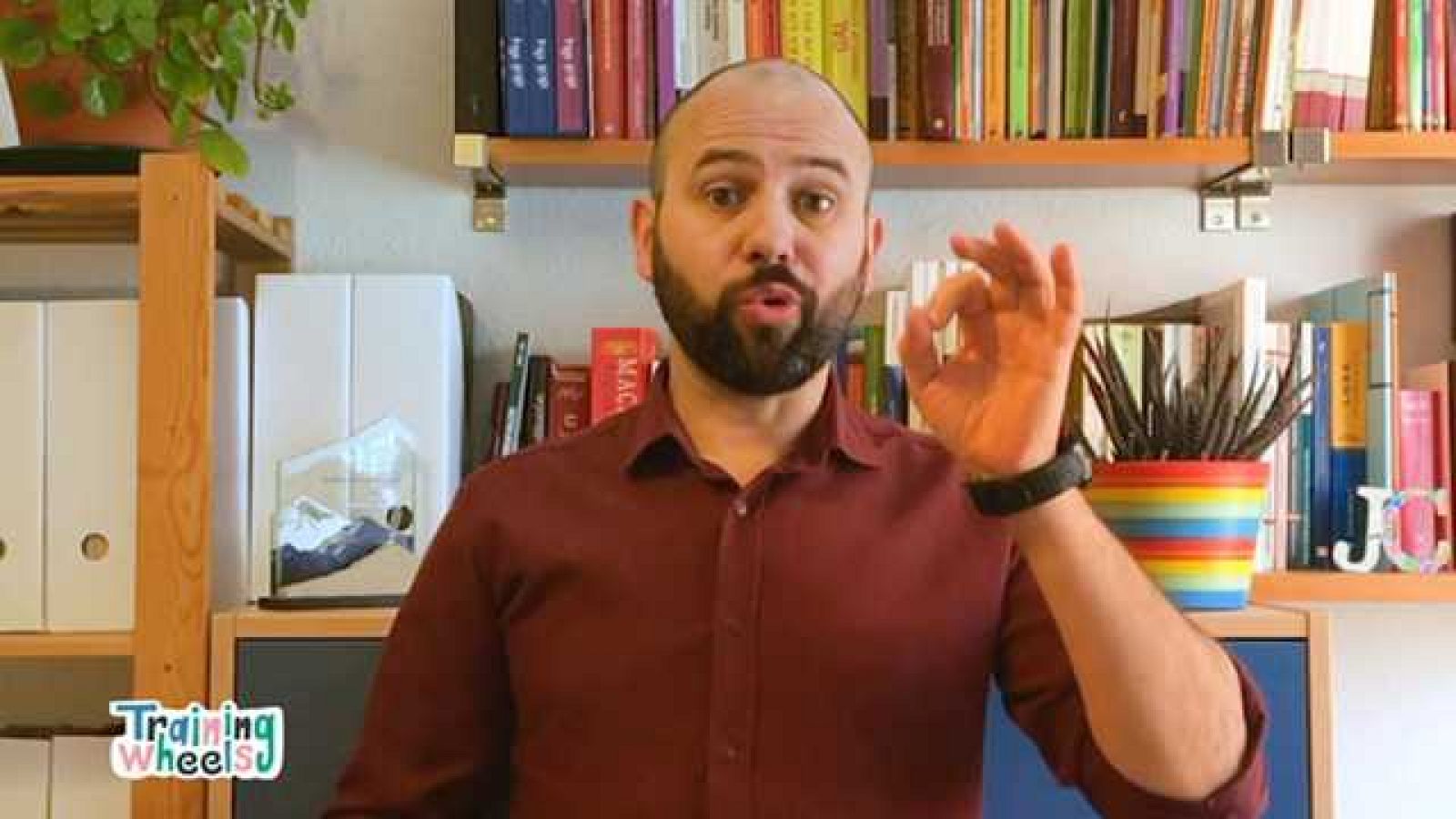 Aprendemos en casa 10 a 12 años - Programa 19 - Lengua e idiomas (23/04/20) - RTVE.es - Aprendemos en casa 10 a 12 | Ver