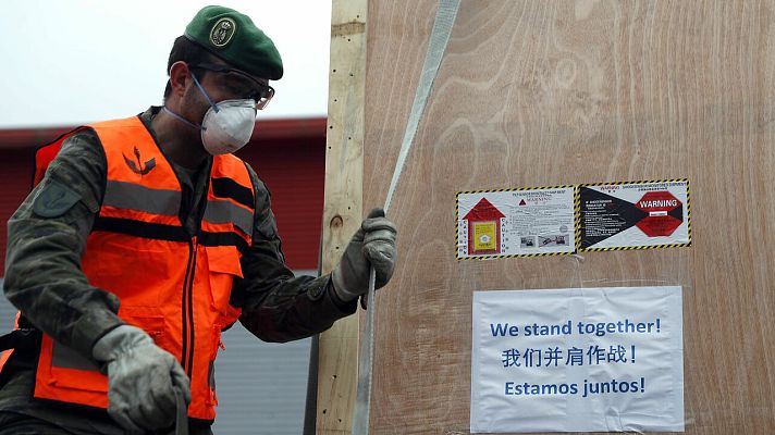 Telediario 1 - Sanidad rescinde el contrato con el proveedor de las mascarillas defectuosas