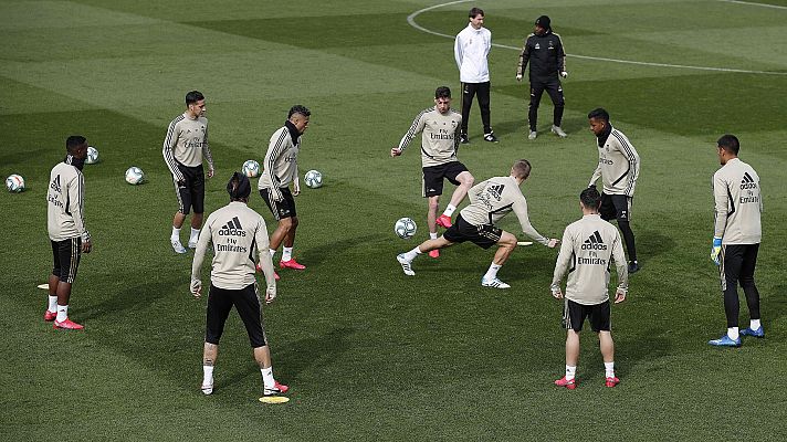 Telediario 1 - El regreso del fútbol, a la espera del visto bueno de Sanidad