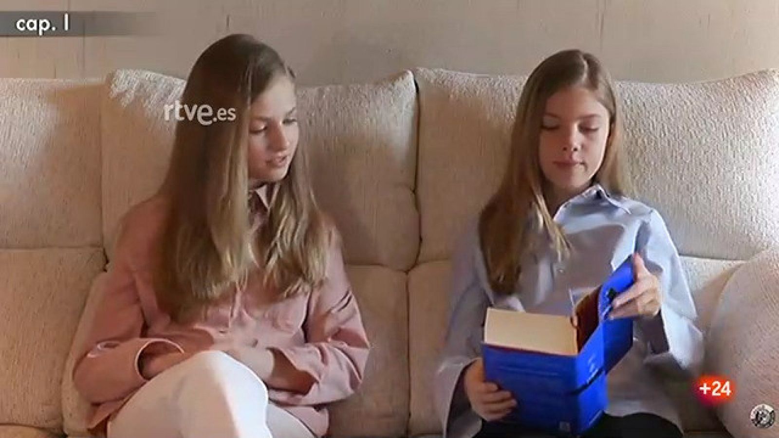 La princesa de Asturias y la infanta Sofía participan en la lectura virtual de 'El Quijote' | Ver