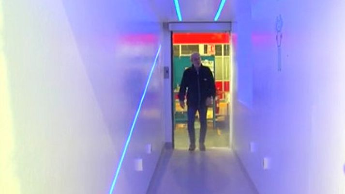 Telediario 1 - Una empresa gallega se reinventa y fabrica un túnel de desinfección para el coronavirus