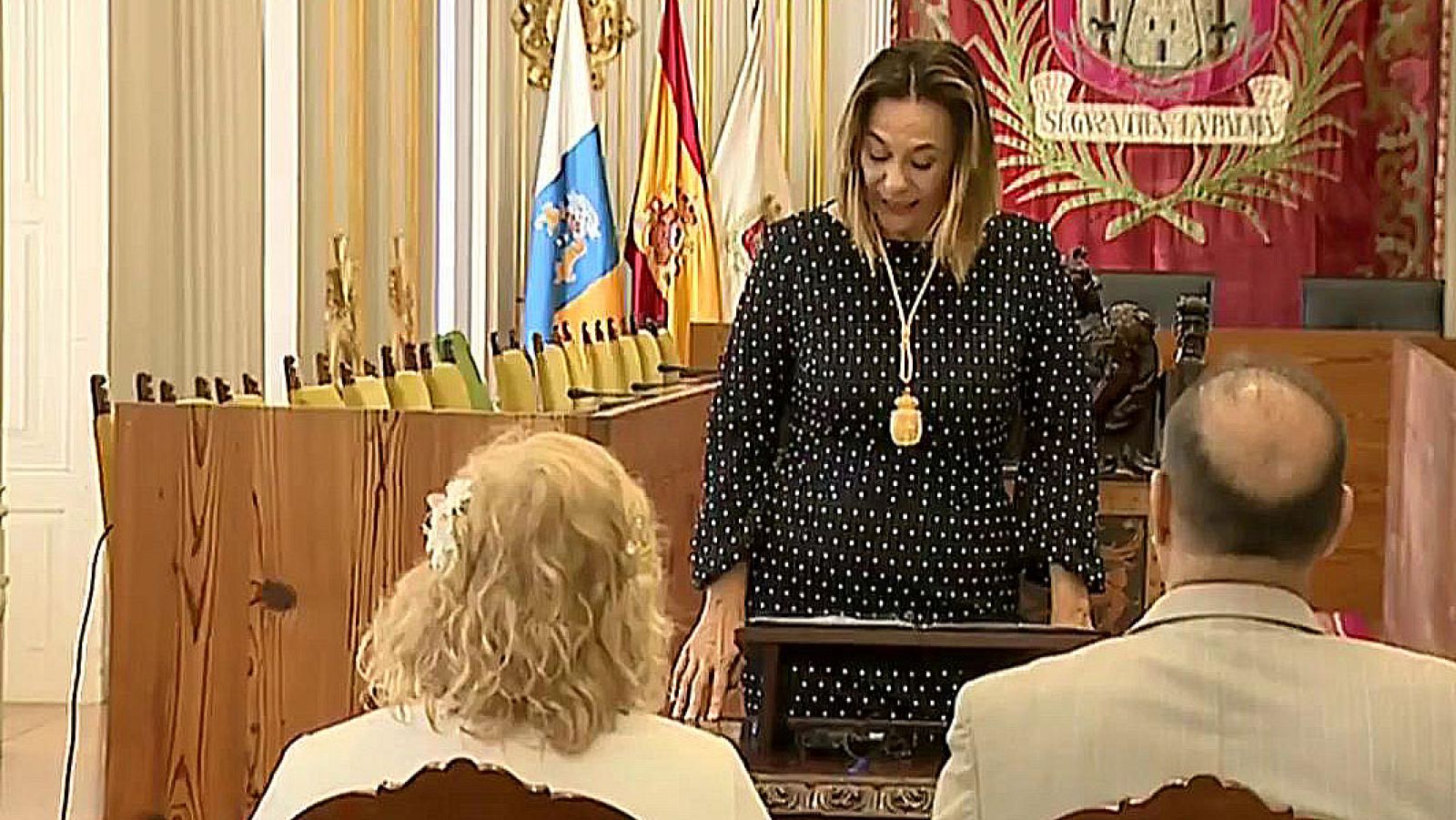 Coronavirus | Canarias se viste de boda en plena cuarentena | RTVE.es | Ver