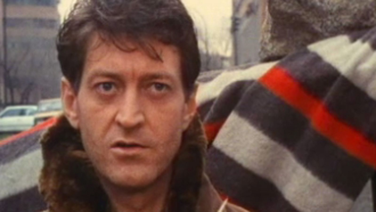 Crónicas urbanas - Okupas - Crónicas urbanas | Ver