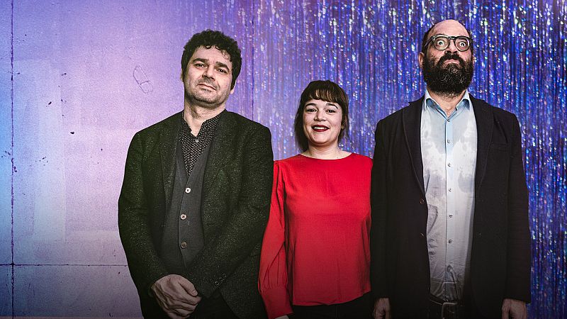 Parking Karaoke - Programa 7 - Petr�leo canta "Amor de hombre"