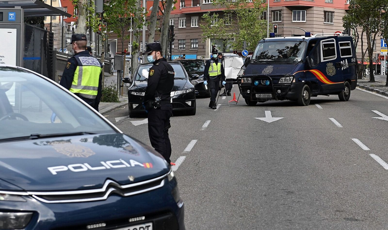 Pedro Sánchez: "Los viajes entre provincias solo se podrán realizar cuando se hayan completado las fases de desescalada y no antes" - RTVE.es | Ver