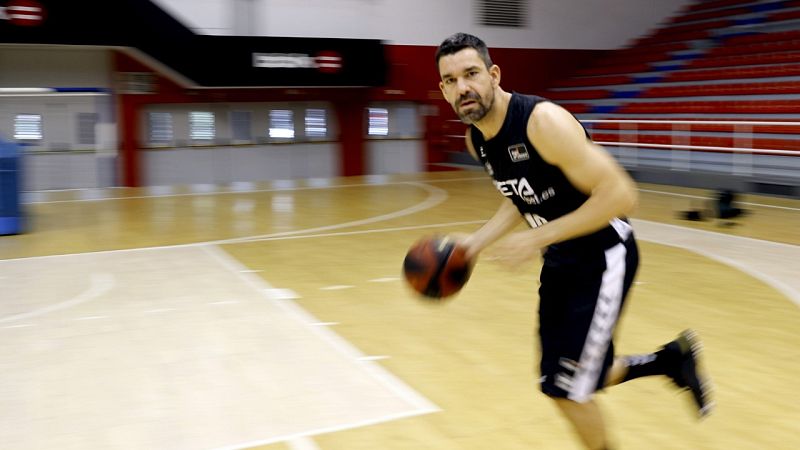 Los jugadores de LaLiga y ACB serán los primeros en acceder a sus centros deportivos