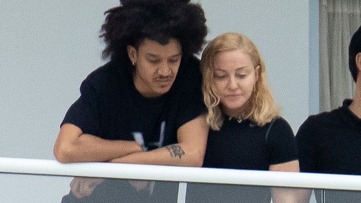 Gente y tendencias - Madonna presenta a su novio, el bailarín Ahlamalik Williams