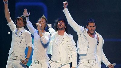 D'Nash cant "I love you mi vida" en Eurovisin 2007