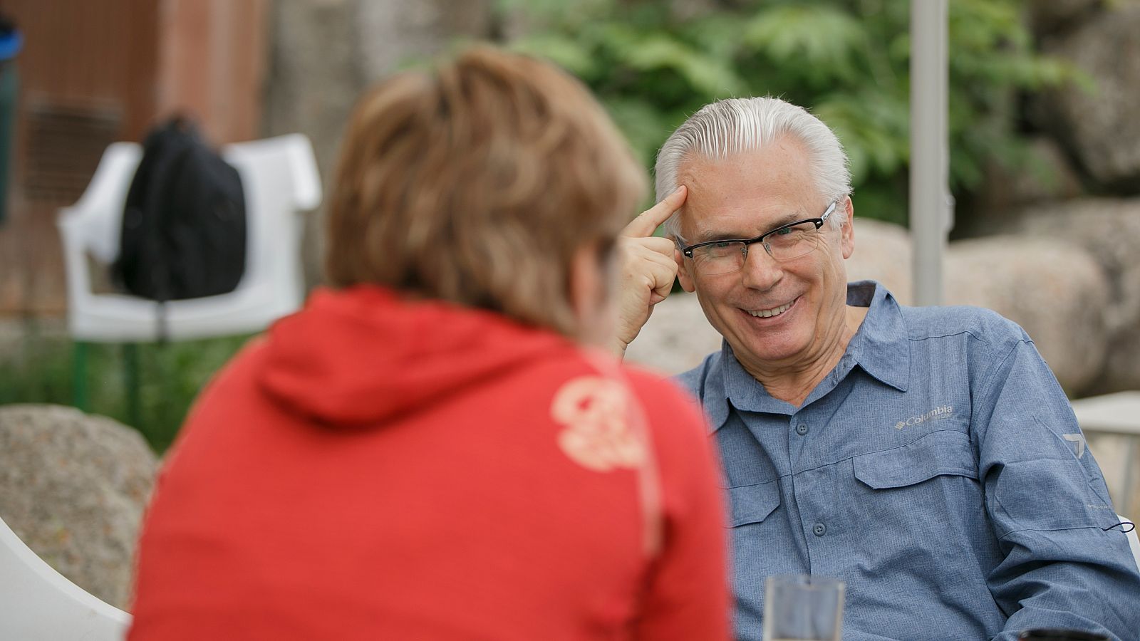 Entre ovejas - Así se toman las críticas Anabel Alonso y Baltasar Garzón