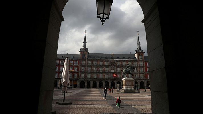 Especiales informativos - Madrid y Cataluña parten de un punto más complicado para la desescalada