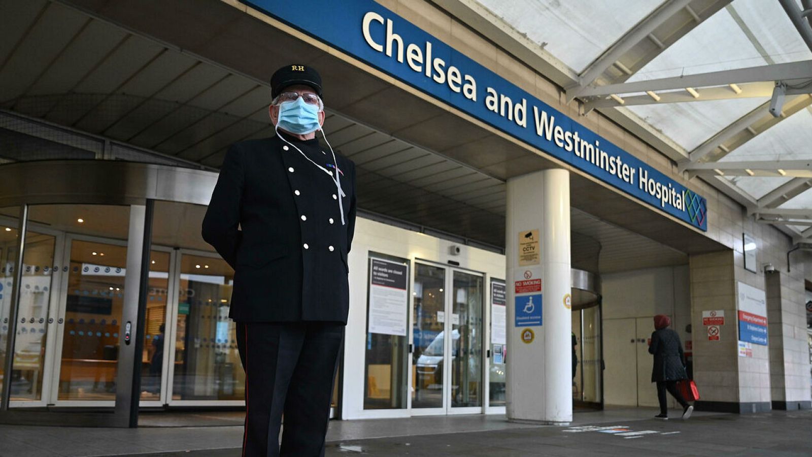 La cifra de fallecidos con coronavirus en Reino Unido se dispara, aunque está por detrás de España en el número de muertos por millón de habitantes - RTVE.es - Telediario 1 | Ver