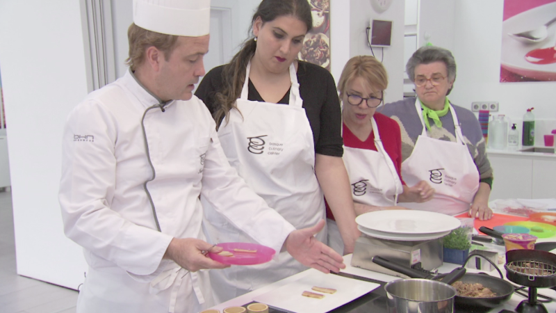 MasterChef 8 - Clase de emplatados | Ver