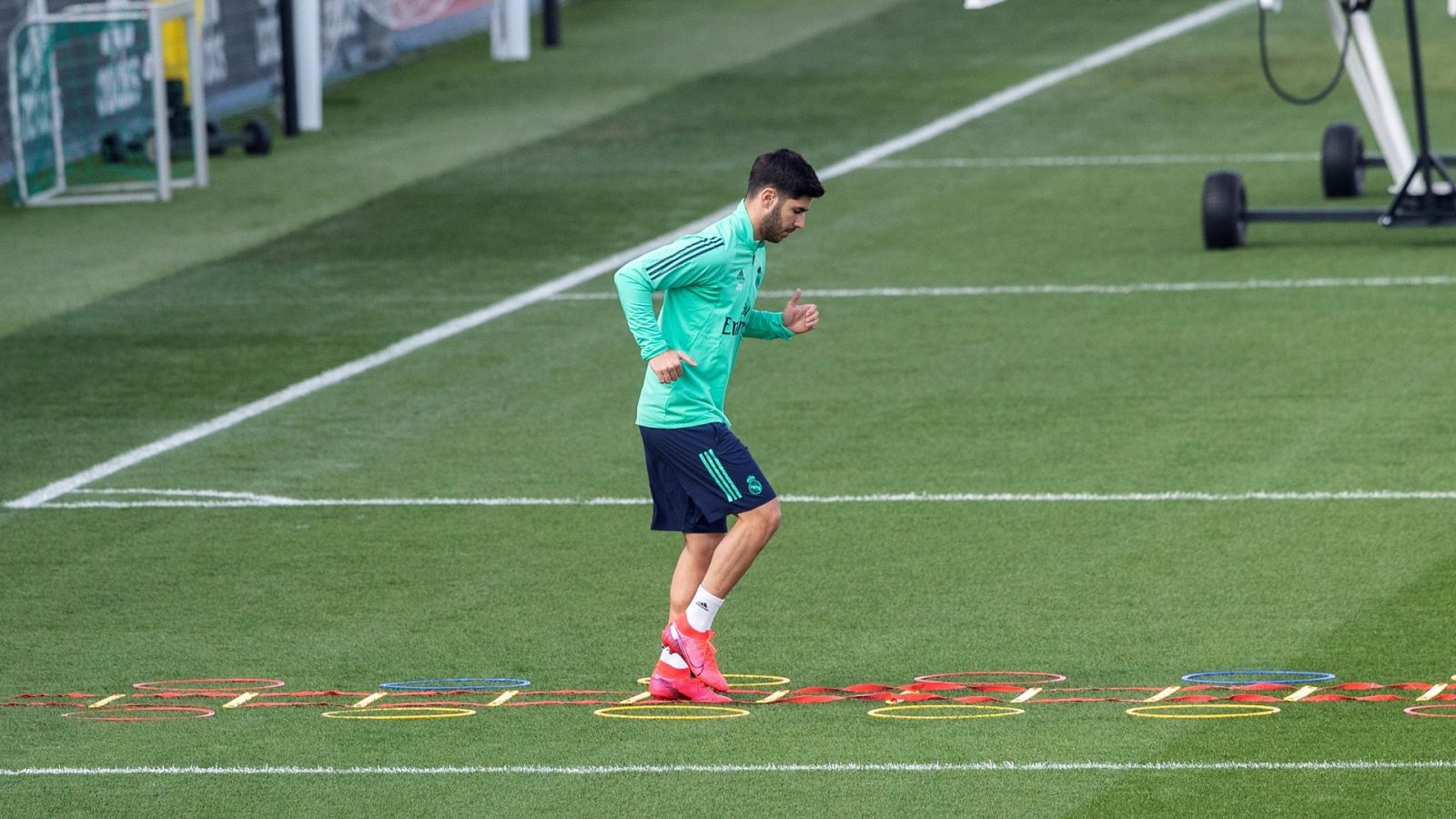 Los deportistas de élite podrán realizar realizar entrenamientos individuales, al aire libre, sin límite de tiempo y dentro de la provincia en la que vivan
