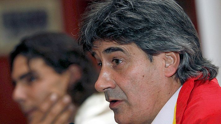 Telediario 1 - El doctor Cotorro supera el coronavirus con la fuerza de 'La Armada'