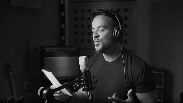 Telediario 1 - 'Girasoles', la nueva canción de Luis Fonsi desde el confinamiento
