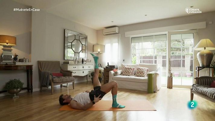Muévete en casa - ¡Trabaja piernas, abdomen y glúteos!