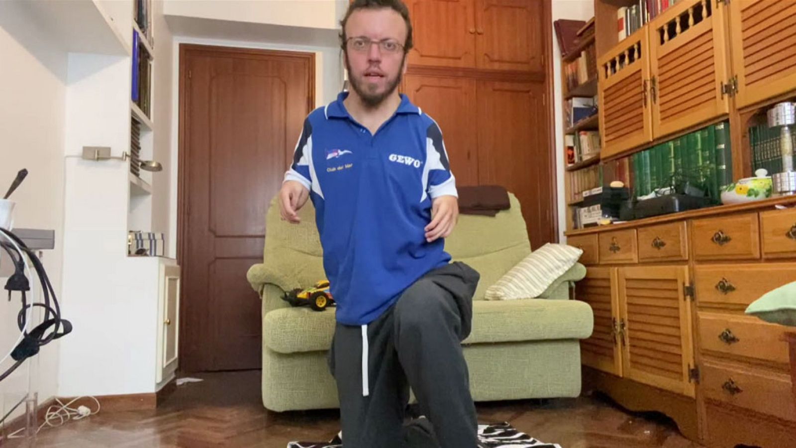 EDUCACIÓN FÍSICA - ¡Nos movemos! con Alberto Seoane, tenis de mesa paralímpico - EduClan 9 a 10 años | Ver