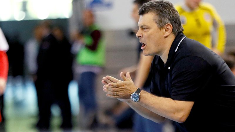 Los ganadores de las ligas de balonmano preferían "ganar en la pista"