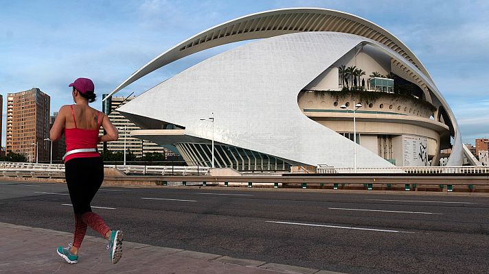 Especial Coronavirus - Cultura reforzará en 2021 acontecimientos culturales como el "Año Berlanga" o el Año Xacobeo